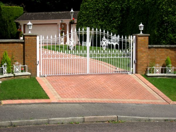 Swing Gate Installation Service