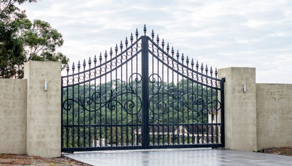 Entrance Gate Installation Service
